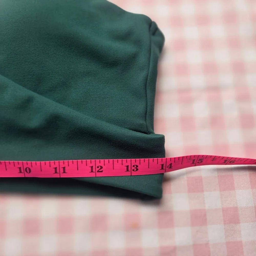 Forest Green Wrap Front Crisscross Back Sports Bra‎ Medium Bikini Top Fairycore